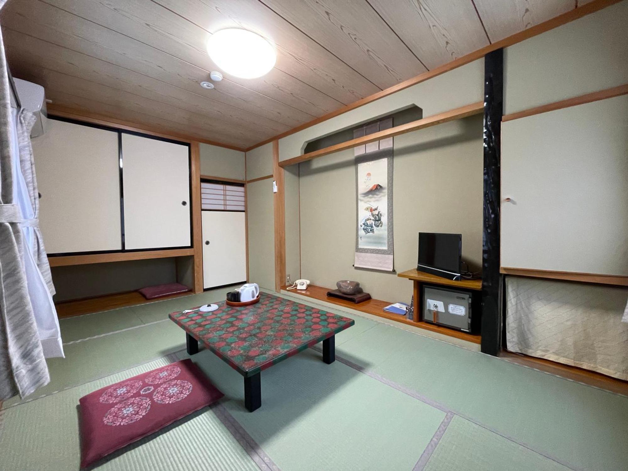 Suisensou Hotel Takayama  Exterior photo