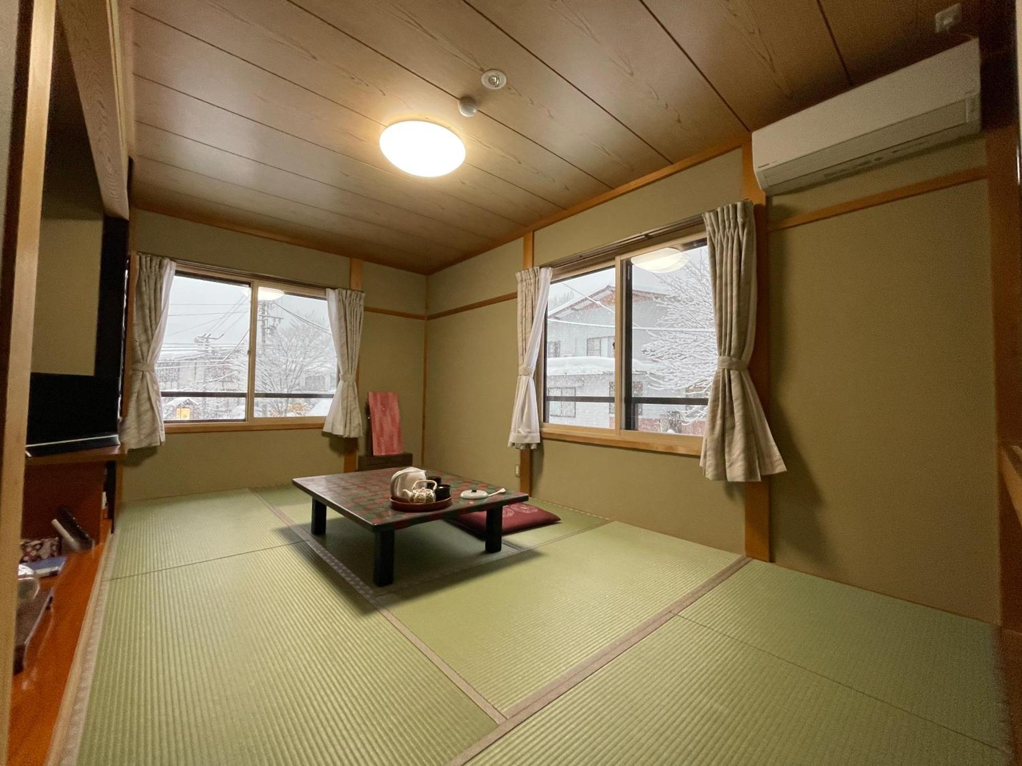 Suisensou Hotel Takayama  Exterior photo