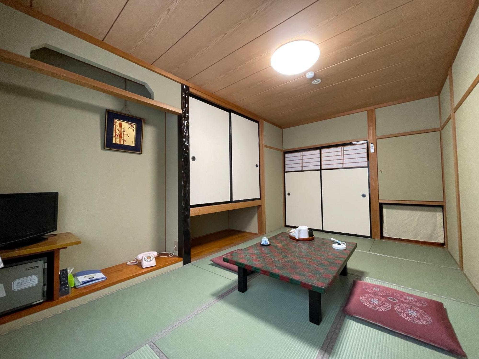 Suisensou Hotel Takayama  Exterior photo